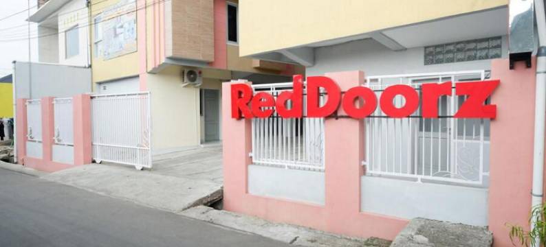 红多兹伊斯兰酒店-近普禾加多马格诺RSUD(RedDoorz Syariah Near Rsud Margono Purwokerto)图片