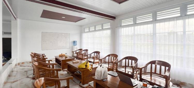 RedDoorz Syariah near Alun Alun Wonosobo 4图片