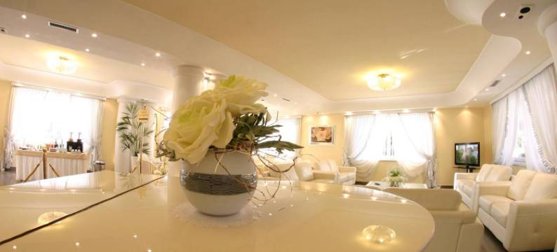 卢克索酒店(Hotel Luxor)图片