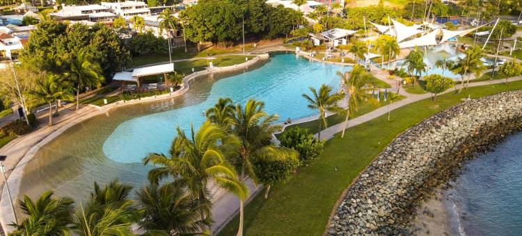 流浪者艾利滩酒店(Nomads Airlie Beach)图片