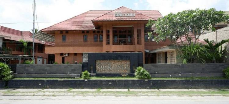 红门酒店Plus-斯里坎迪肯达里酒店(RedDoorz Plus Near Haluoleo University)图片