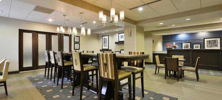 希尔顿欢朋酒店-科特兰德(Hampton Inn Cortland)图片