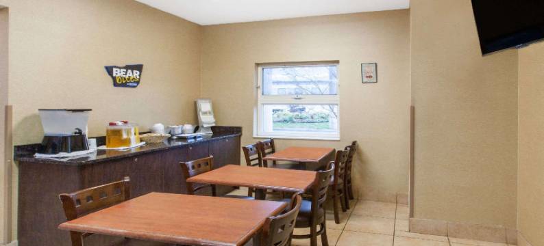 罗穆勒斯底特律机场Travelodge by Wyndham酒店(Travelodge by Wyndham Romulus Detroit Airport)图片