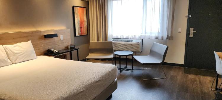 拉瓦尔温德姆华美达酒店(Ramada by Wyndham Laval)图片