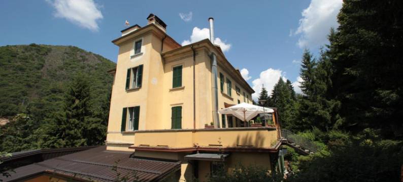 瓦尔甘纳-特雷里索迪酒店(Hotel Valganna - Tre Risotti)图片