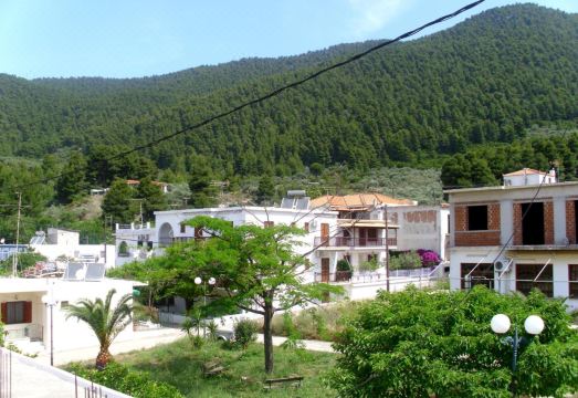 Dafnis Studios Hotel Overview