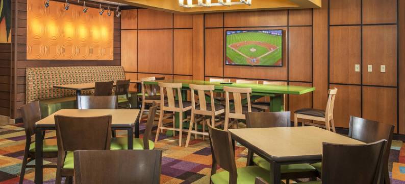 菲德里克万枫套房酒店(Fairfield Inn & Suites Frederick)图片