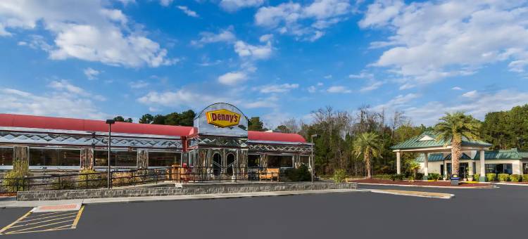 列治文山/萨凡纳温德姆戴斯酒店(Days Inn by Wyndham Richmond Hill/Savannah)图片