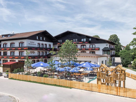 劳切尔罕瑟尔酒店