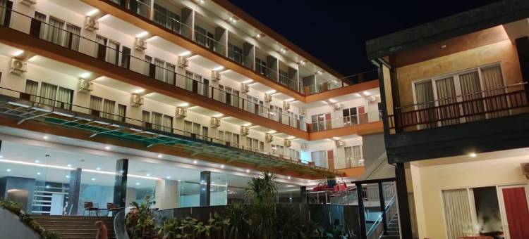 卡哈亚大酒店(Grand Cahaya Hotel Pangandaran)图片