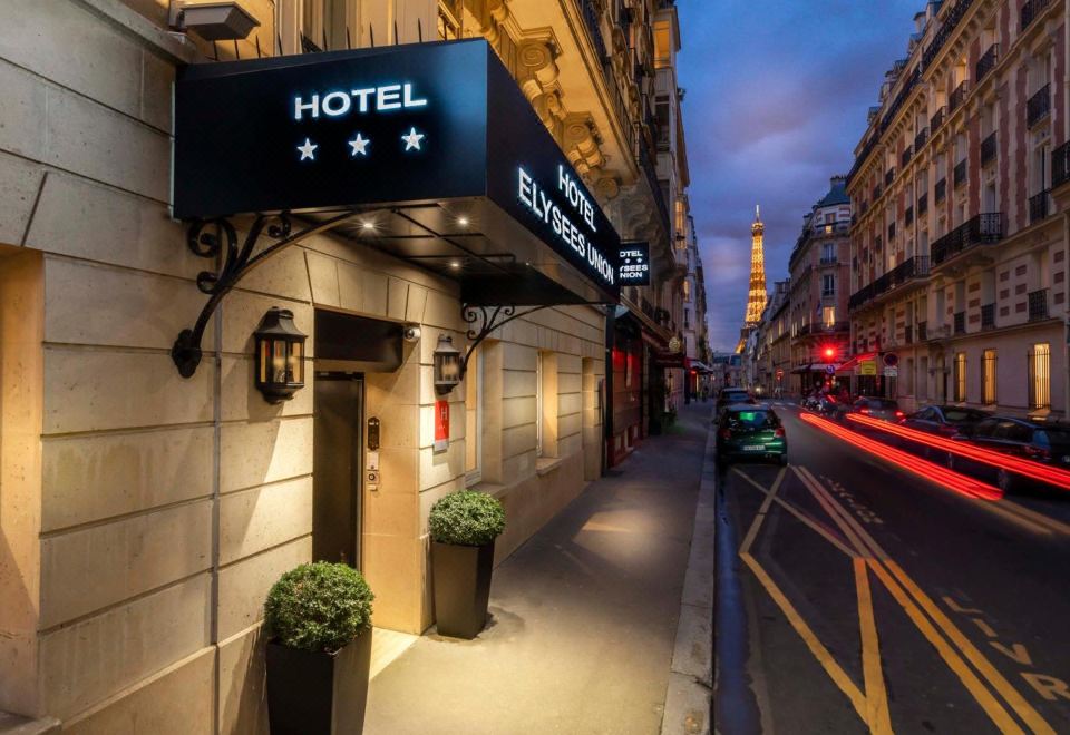 Hôtel Elysées Union Hotel Overview