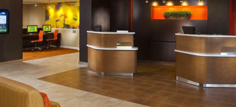 孟菲斯东/公园大道万怡酒店(Courtyard Memphis East/Park Avenue)图片