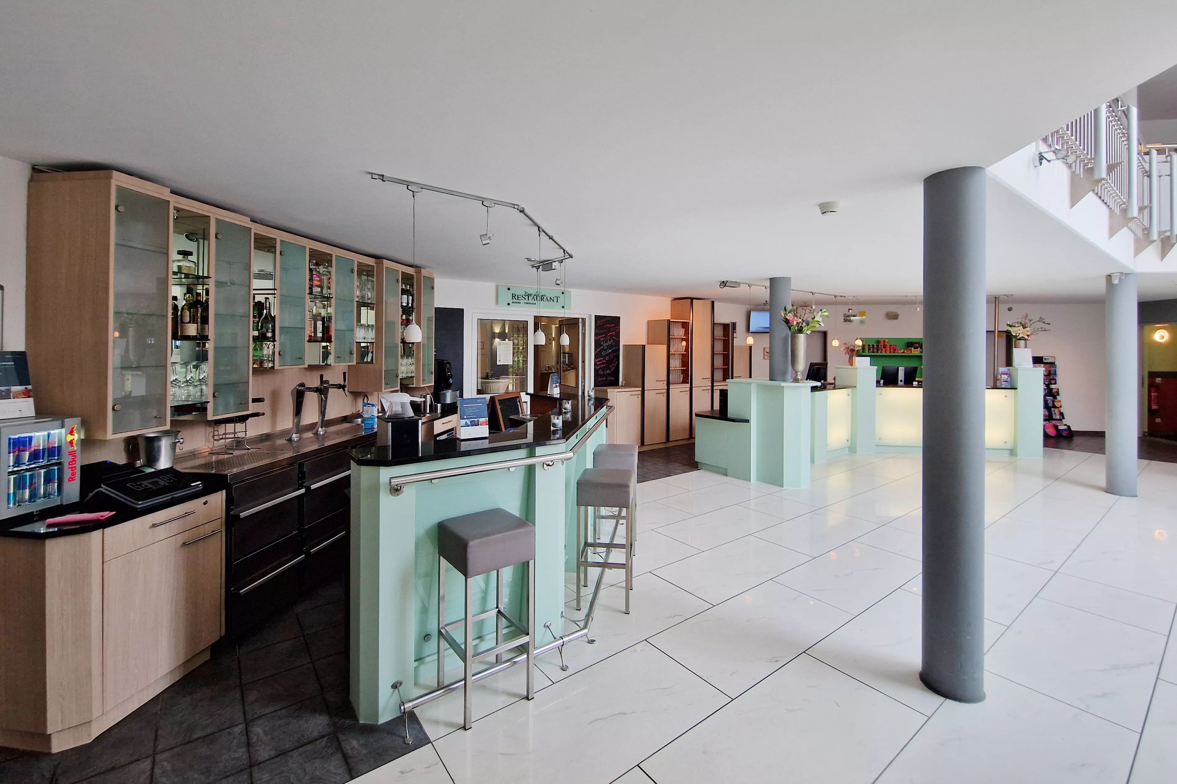 Garner Hotel OBERHAUSEN by IHG Over view