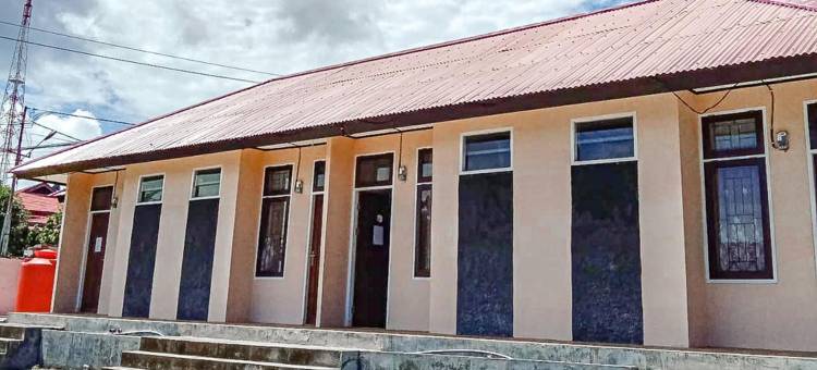 红多兹酒店-近雷雷米佩曼卡尔马诺夸里(RedDoorz Near Reremi Pemancar Manokwari)图片