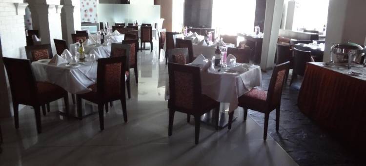 萨特卡尔酒店(Hotel Satkar Residency)图片