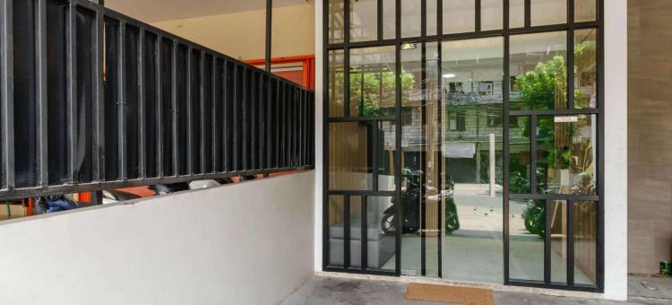 红多兹酒店@孟加勿刹2(RedDoorz @ Mangga Besar 2)图片