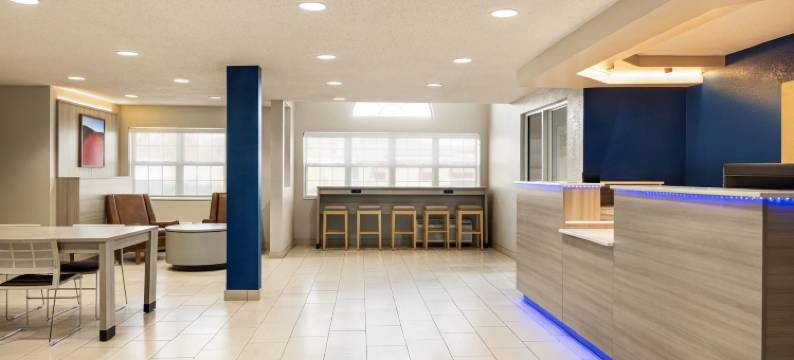 新阿尔姆温德姆麦客达套房酒店(Microtel Inn & Suites by Wyndham New Ulm)图片