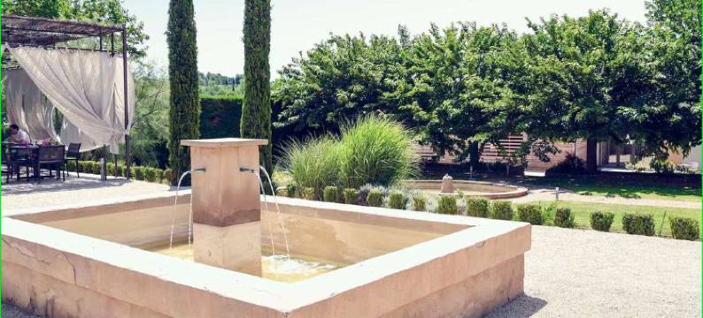 普罗旺斯地区艾克斯圣维多克山美居酒店(Hôtel Mercure Aix-en-Provence Sainte-Victoire)图片