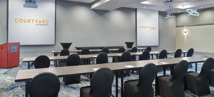 沃纳罗宾斯万怡酒店(Courtyard Warner Robins)图片