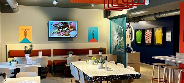 宜必思快捷卢代阿克赛车场酒店(Ibis Budget Loudéac Vélodrome)图片