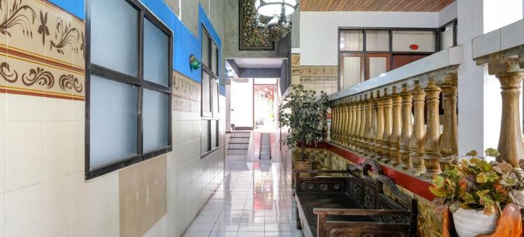 RedDoorz Near Jawa Timur Park 1图片