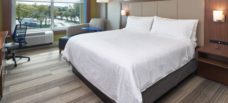 迈阿密多拉智选假日酒店(Holiday Inn Express & Suites Doral - Miami)图片