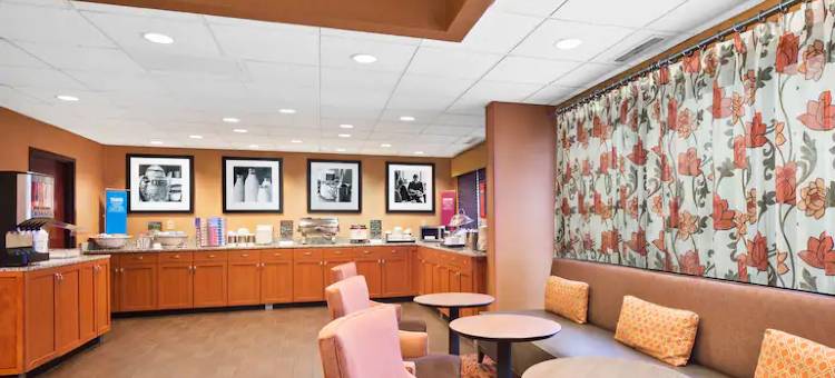 温菲尔德泰斯希尔顿欢朋酒店(Hampton Inn Winfield/Teays Valley)图片