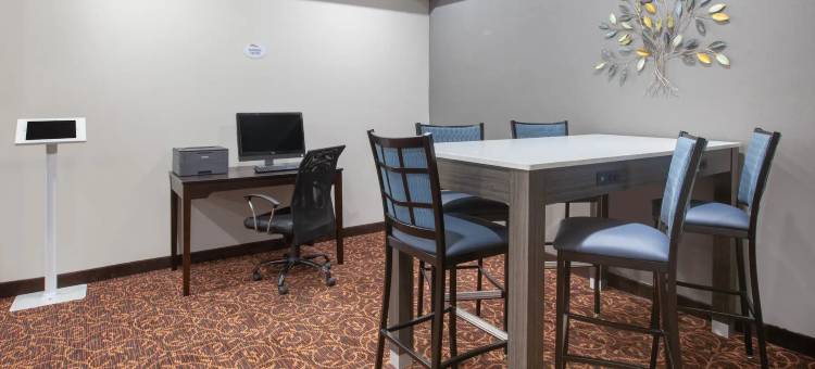 大大急流城市中心呗盟套房酒店(Baymont by Wyndham Grand Rapids Near Downtown)图片