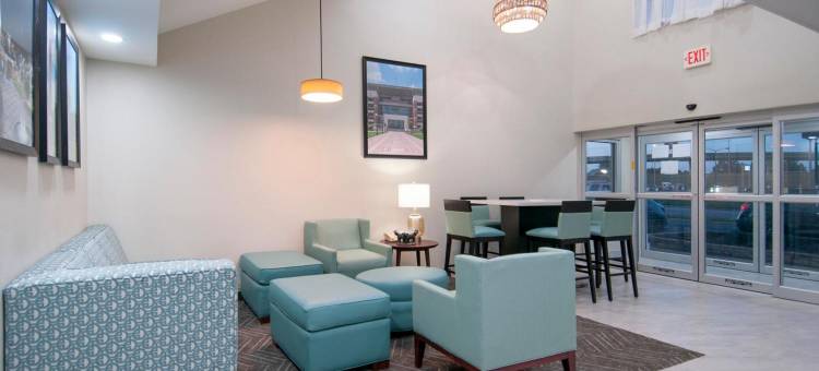 塔斯卡卢萨呗盟套房酒店(Baymont by Wyndham Tuscaloosa)图片