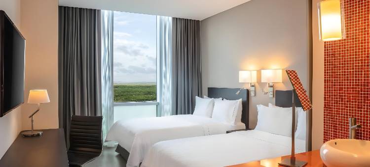 瓜达拉哈拉机场嘉年华酒店(Fiesta Inn Guadalajara Aeropuerto)图片