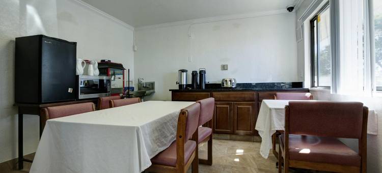 Travelodge by Wyndham Grand Rapids North图片