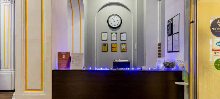 诺梅拉·纳·萨多沃伊住宿(Nomera Na Sadovoj Hotel)图片