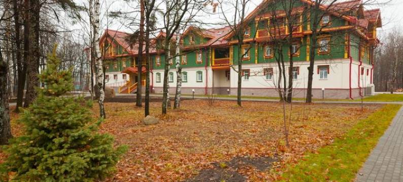洛斯卡亚得勒亚酒店(Russkaya Derevnya)图片