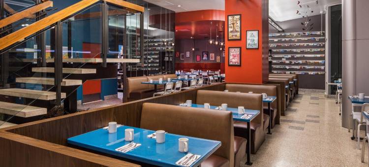 波特兰市中心万怡酒店(Courtyard Portland City Center)图片