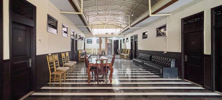 楠榜省Urbanview阿尔菲娅酒店 by 红多兹(Urbanview Alfiya Hotel Lampung by RedDoorz)图片