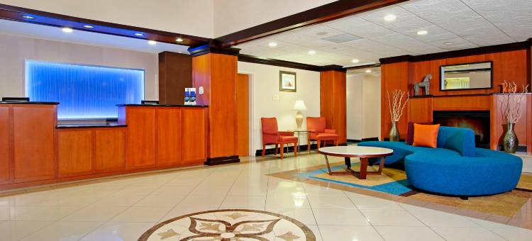 万枫纳帕谷区万枫套房酒店(Fairfield Inn & Suites Fairfield Napa Valley Area)图片