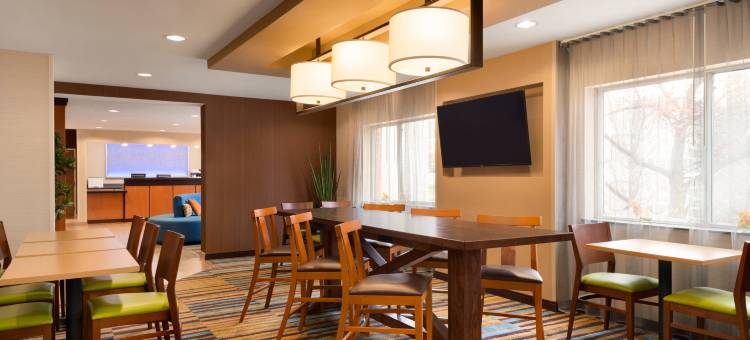 明尼阿波利斯布卢明顿／美国商城万枫酒店(Fairfield Inn & Suites Minneapolis Bloomington/Mall of America)图片