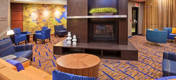 路易斯威尔东北万怡酒店(Courtyard Louisville Northeast)图片