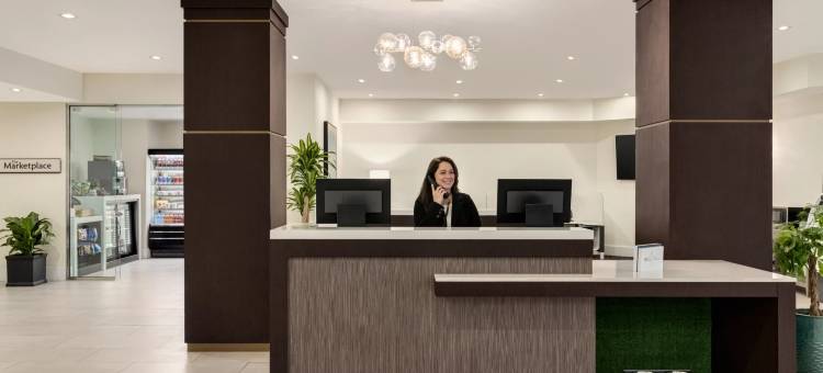 奥兰多皇冠假日酒店 - 维斯塔湖(Crowne Plaza Orlando - Lake Buena Vista)图片