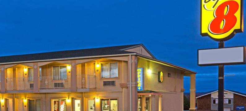 埃文斯顿速8酒店(Super 8 by Wyndham Evanston)图片
