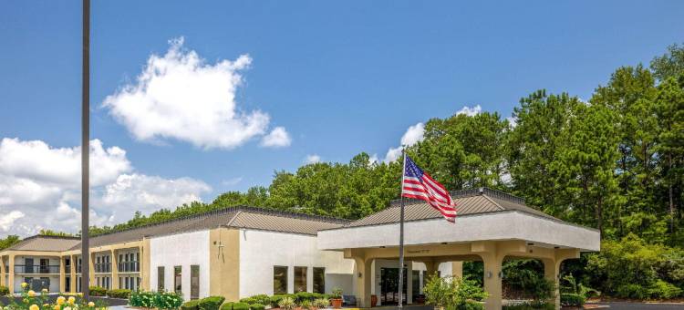 哥伦布呗盟套房酒店(Baymont by Wyndham Columbus GA)图片