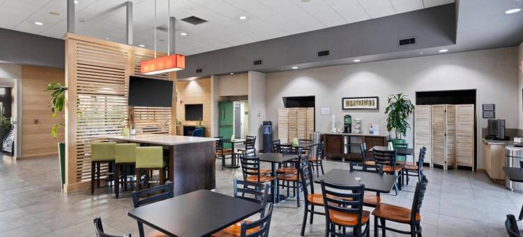 格林豪泰酒店-凤凰城天空港(GreenTree Inn & Suites Phoenix Sky Harbor)图片