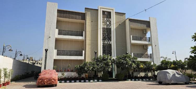 Hotel Shree Sadhna - Vrindavan Chhatikara Road图片