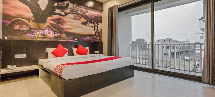 OYO 26117 施地维纳雅克庆祝酒店(OYO 26117 Hotel Siddhivinayak Celebrations)图片