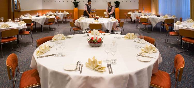 苏黎世机场展览中心诺富特酒店(Novotel Zurich Airport Messe)图片