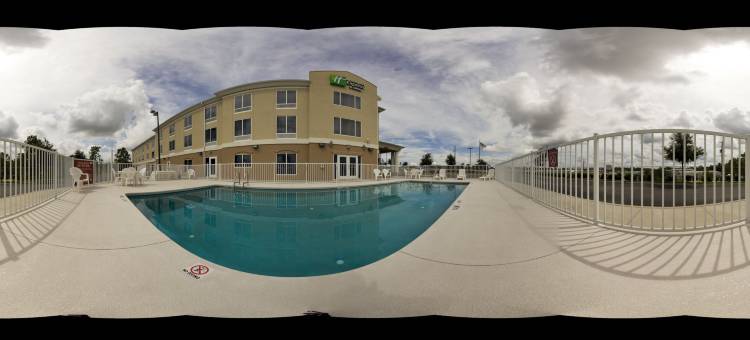 智选假日套房酒店布鲁克斯维尔西(Holiday Inn Express & Suites Brooksville West)图片