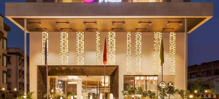 西里古里塞沃克路温德姆华美达安可酒店(Ramada Encore by Wyndham Siliguri Sevoke Road)图片