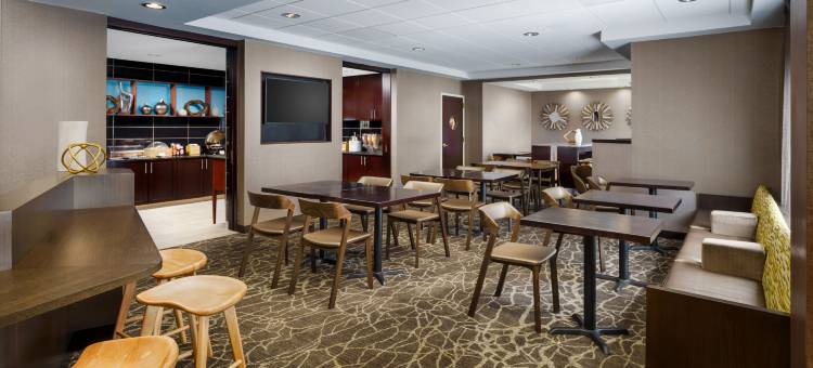 曼彻斯特-波士顿地区机场万豪SpringHill酒店(SpringHill Suites Manchester-Boston Regional Airport)图片