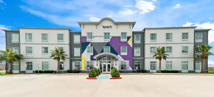 维多利亚戴斯酒店(Spark By Hilton Victoria)图片