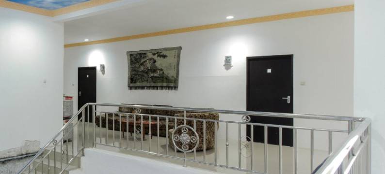 红门酒店-近山姆拉图朗吉机场(RedDoorz Near Sam Ratulangi Airport Manado)图片